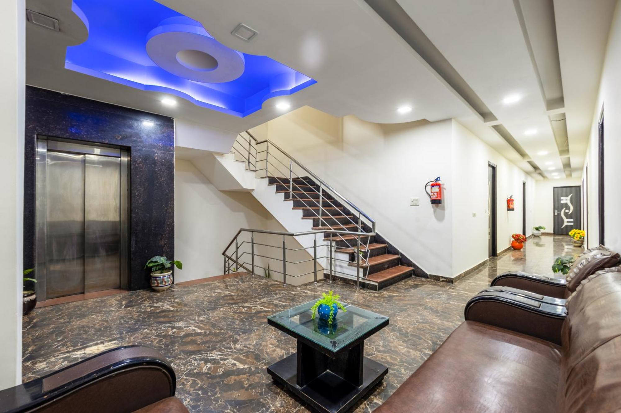 Kabul Hotel By Nexhub Palace - Medanta Ґурґаон Екстер'єр фото