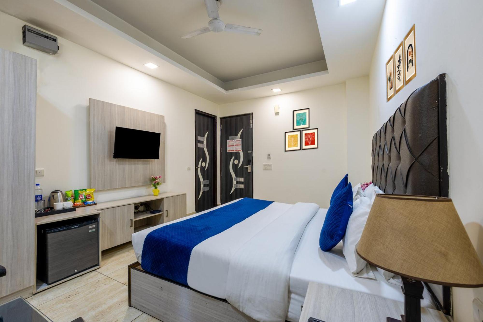 Kabul Hotel By Nexhub Palace - Medanta Ґурґаон Екстер'єр фото