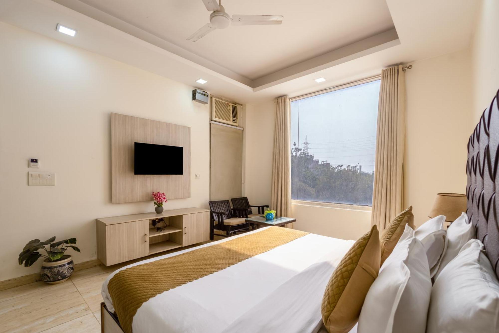 Kabul Hotel By Nexhub Palace - Medanta Ґурґаон Екстер'єр фото
