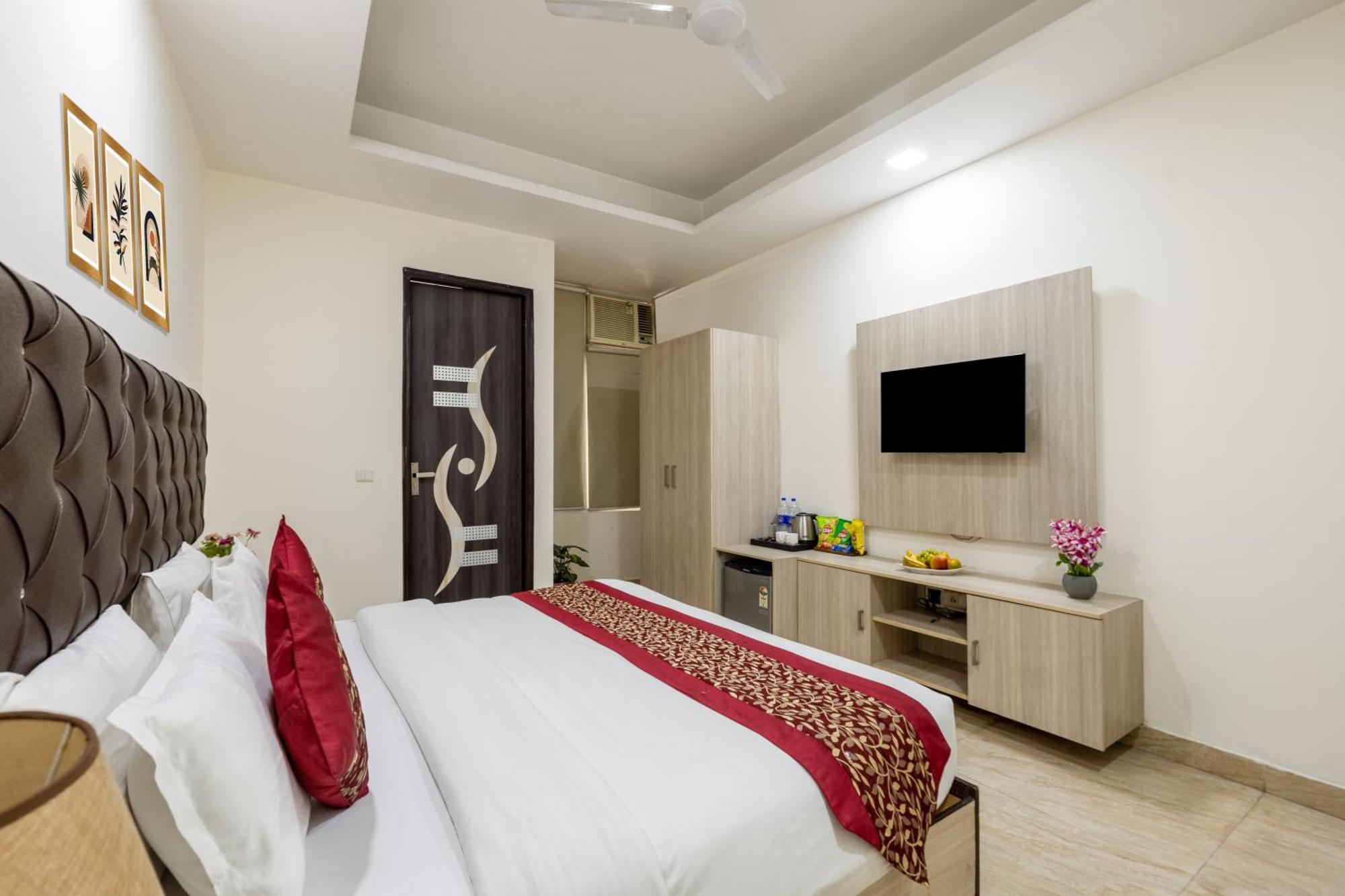 Kabul Hotel By Nexhub Palace - Medanta Ґурґаон Екстер'єр фото