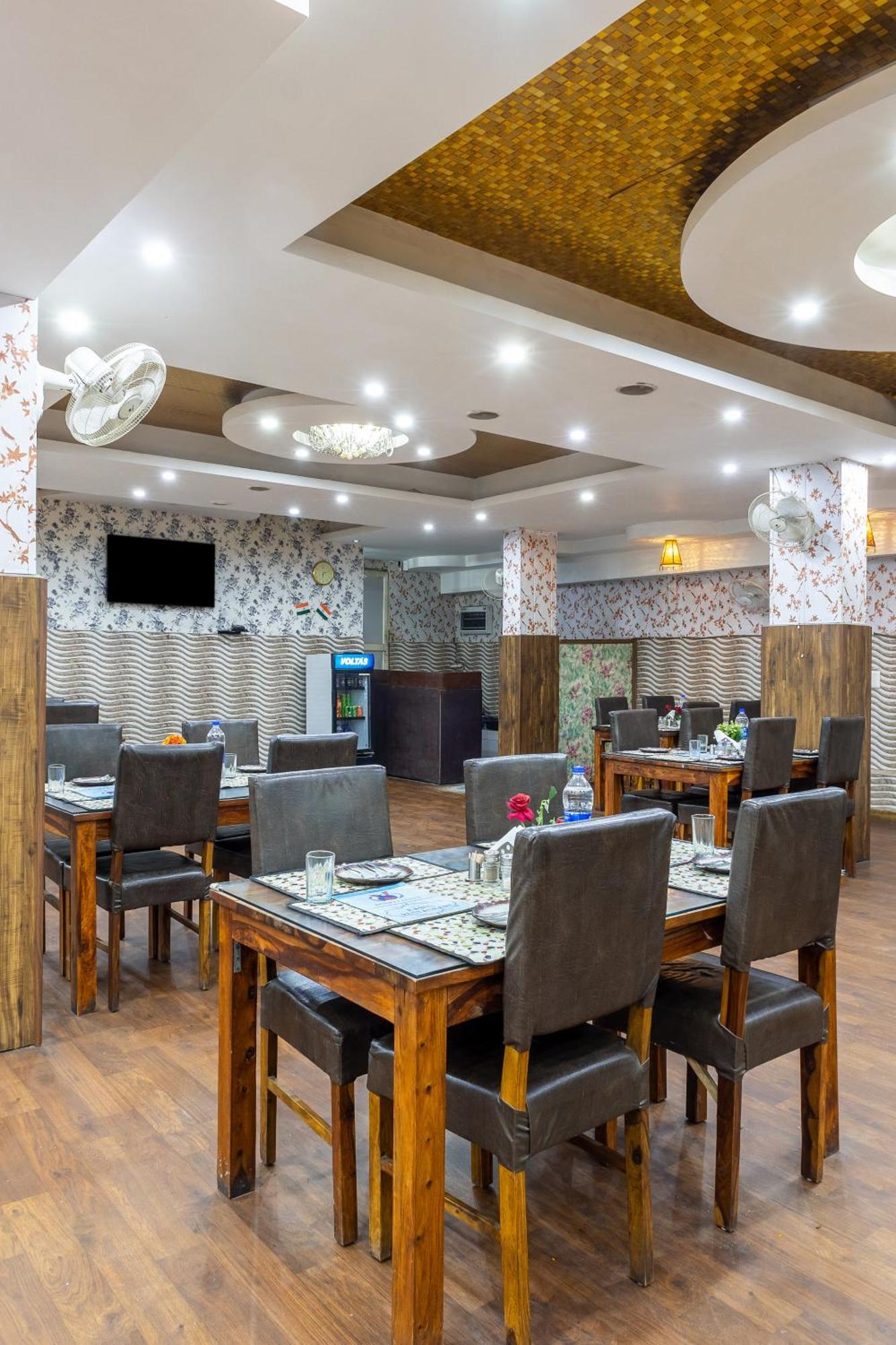 Kabul Hotel By Nexhub Palace - Medanta Ґурґаон Екстер'єр фото
